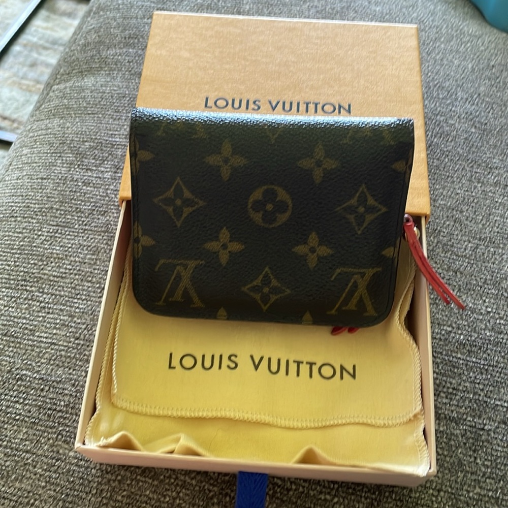Louis Vuitton Monogram Insolite Wallet with COA dust bag and box